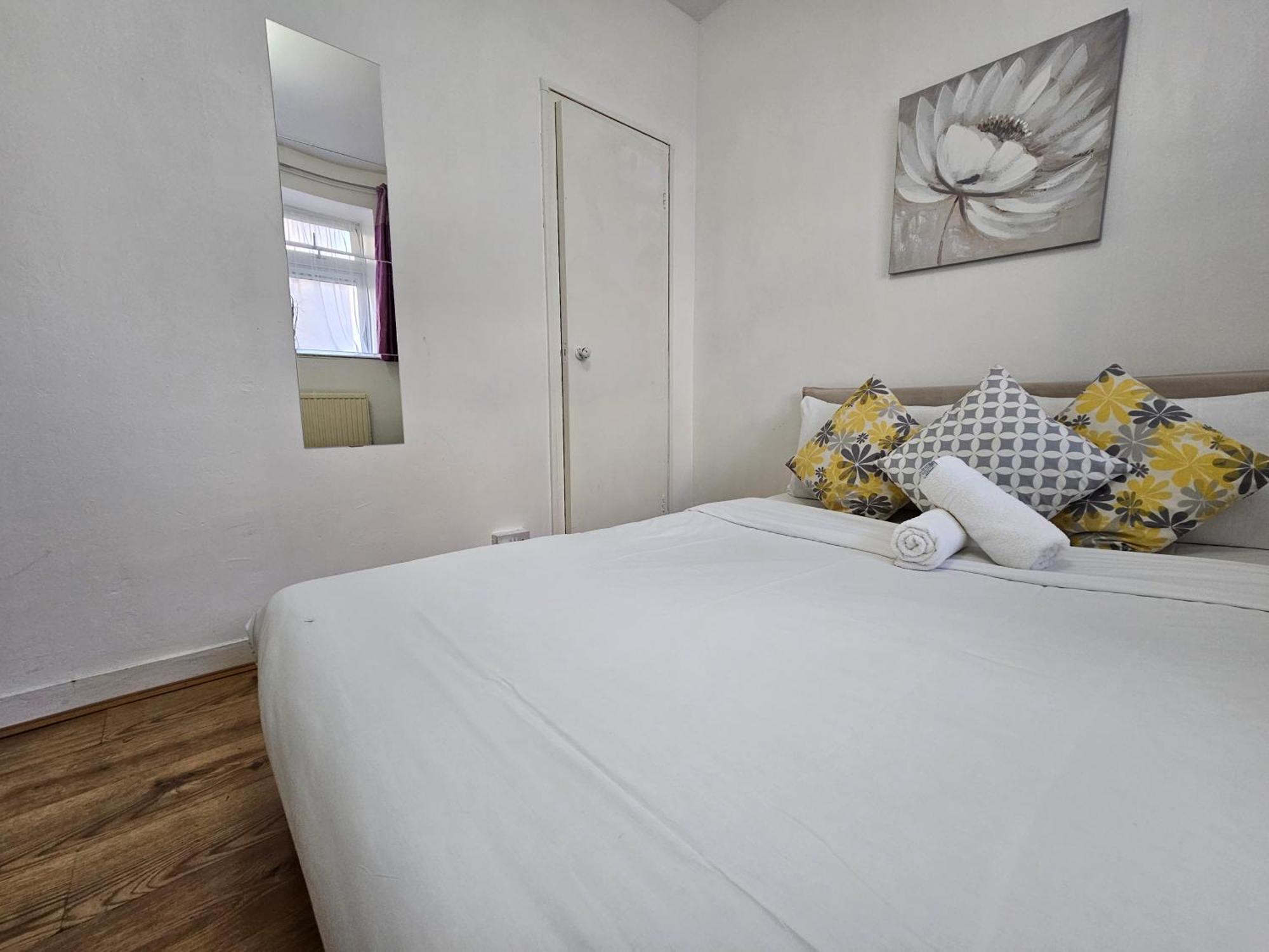 Globe Rooms London Bagian luar foto